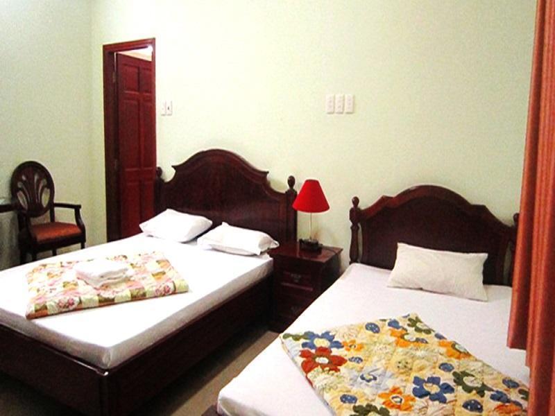 Hoang Tay 2 Hotel Хошимин Екстериор снимка
